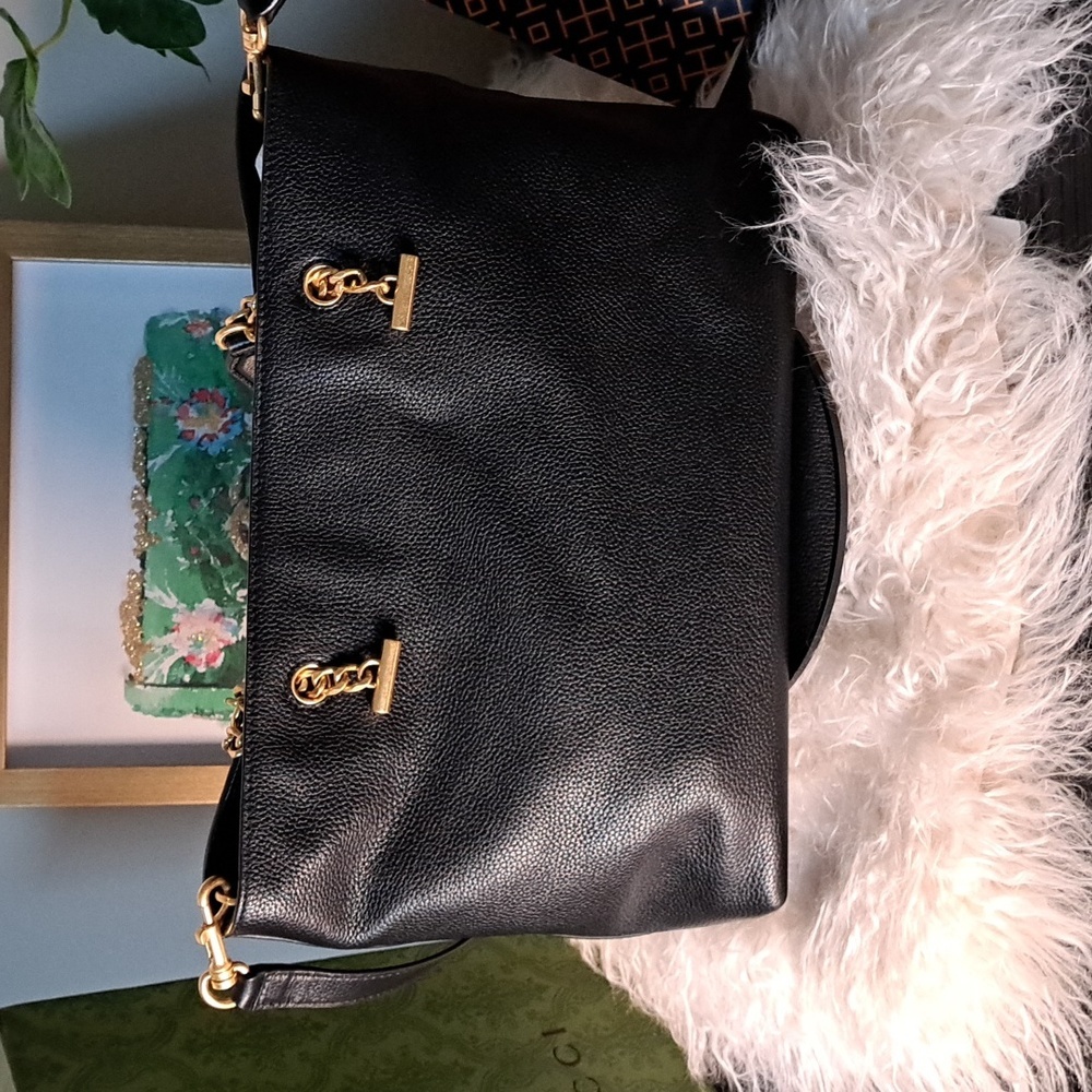 Tory Burch Britten Satchel EUC - Picture 5 of 13